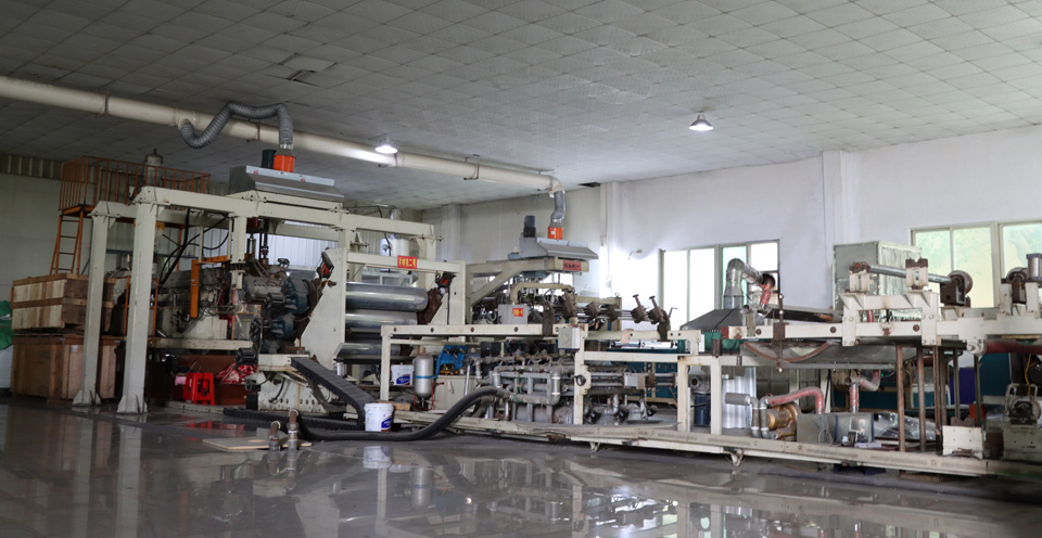 高質(zhì)量PET片材供應(yīng)商，滿(mǎn)足化工行業(yè)需求